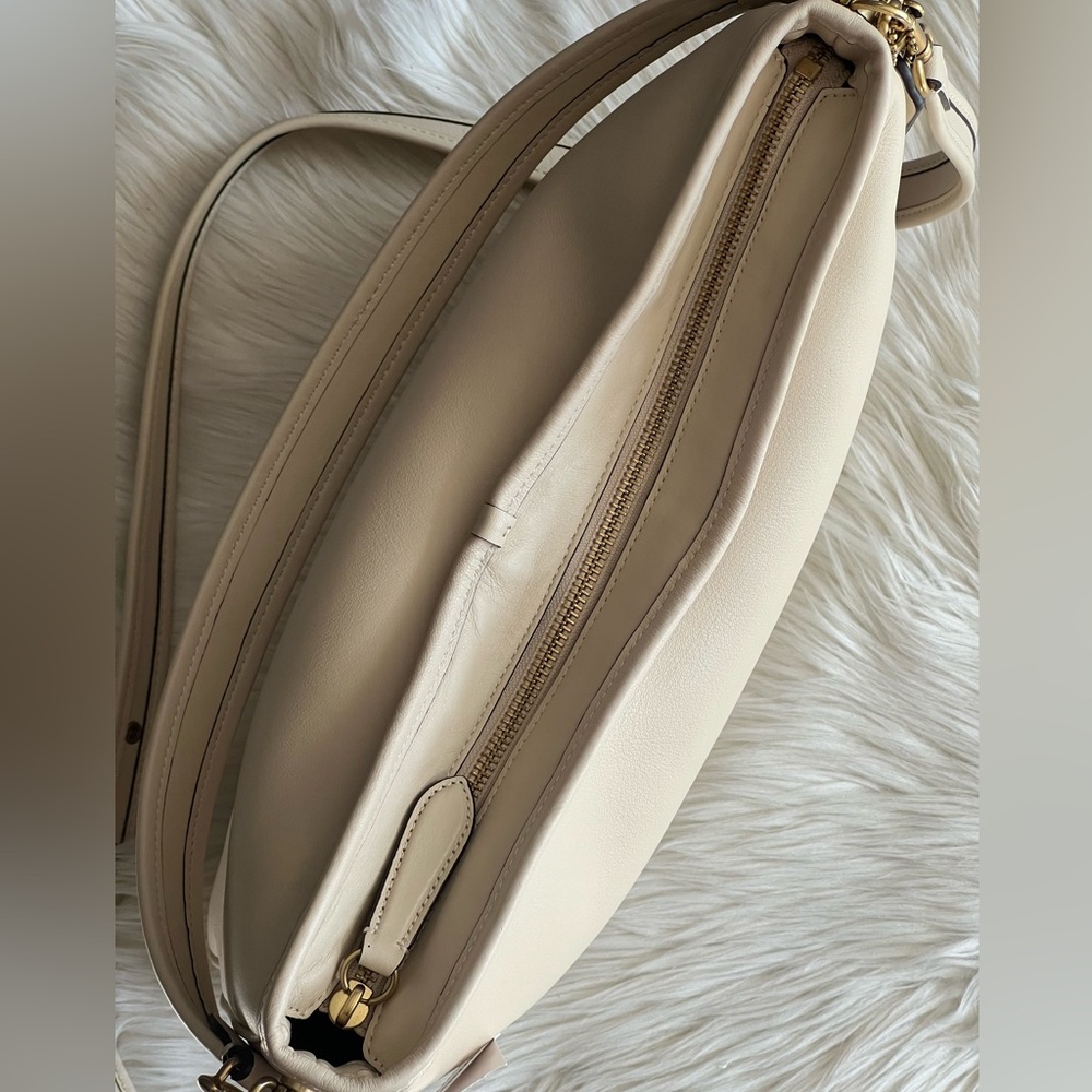 💰SOLD - C6340 - Coach Soft Tabby Hobo - Picture 8 of 13